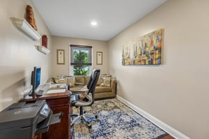 Chicopee Dr-S0407-035.jpg