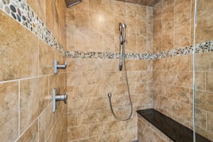 Chicopee Dr-S0407-061.jpg