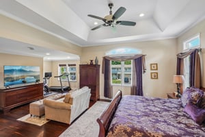 Chicopee Dr-S0407-062.jpg