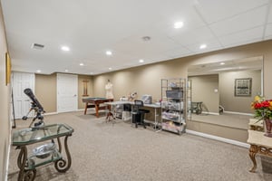 Chicopee Dr-S0407-069.jpg