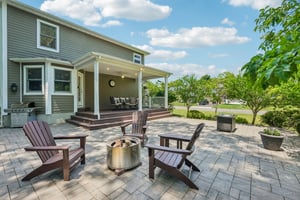 Chicopee Dr-S0407-078.jpg