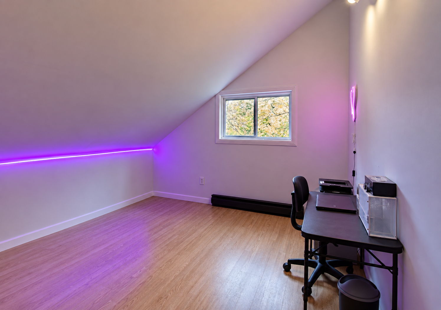 23 Cobb St Aurora, ON L4G 0W9