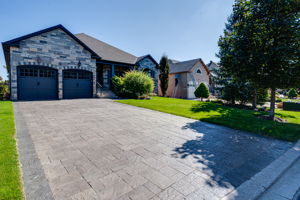 23 Colucci Dr