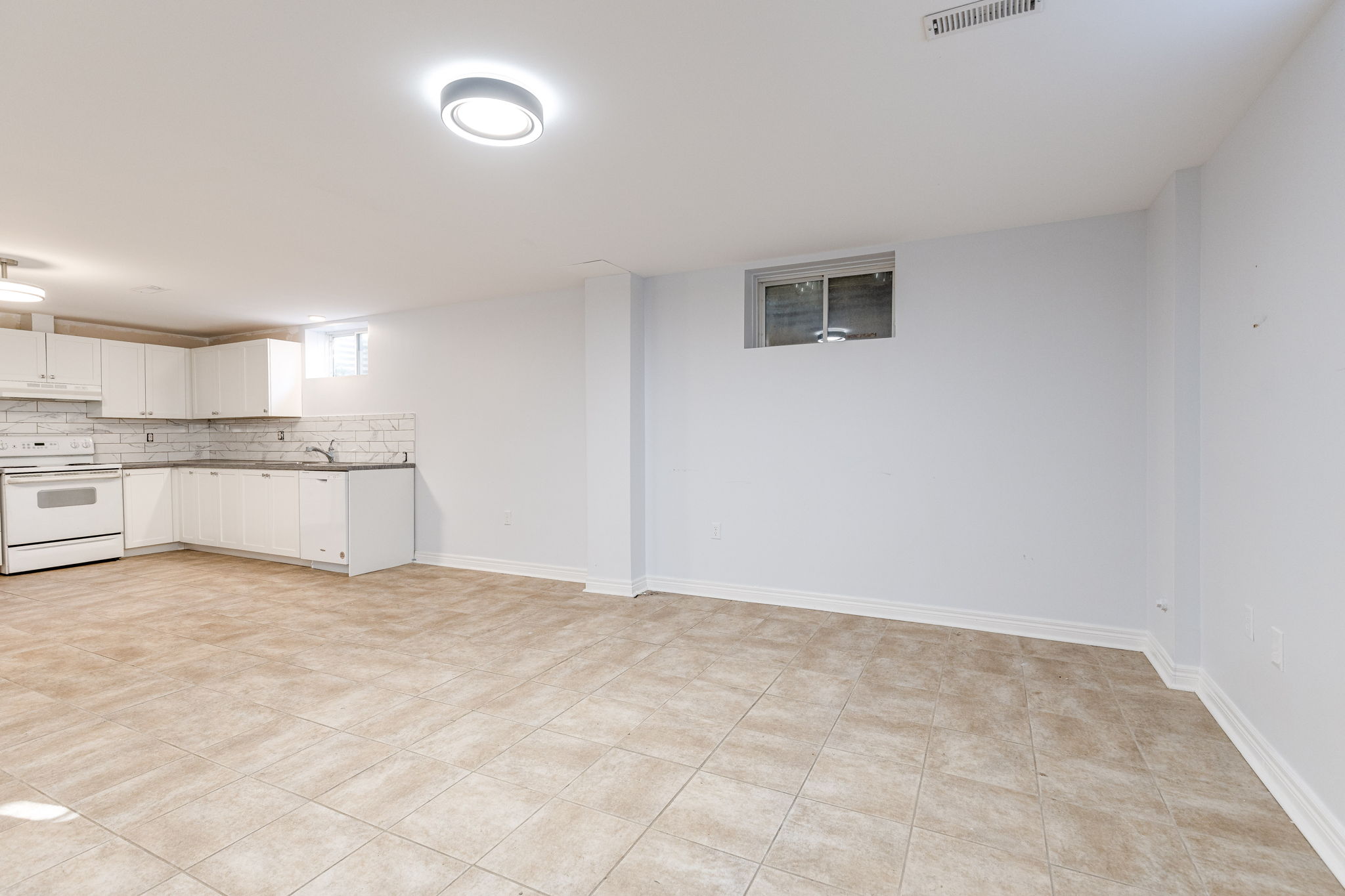 Barrie property showcase — delivered property photograph 26
