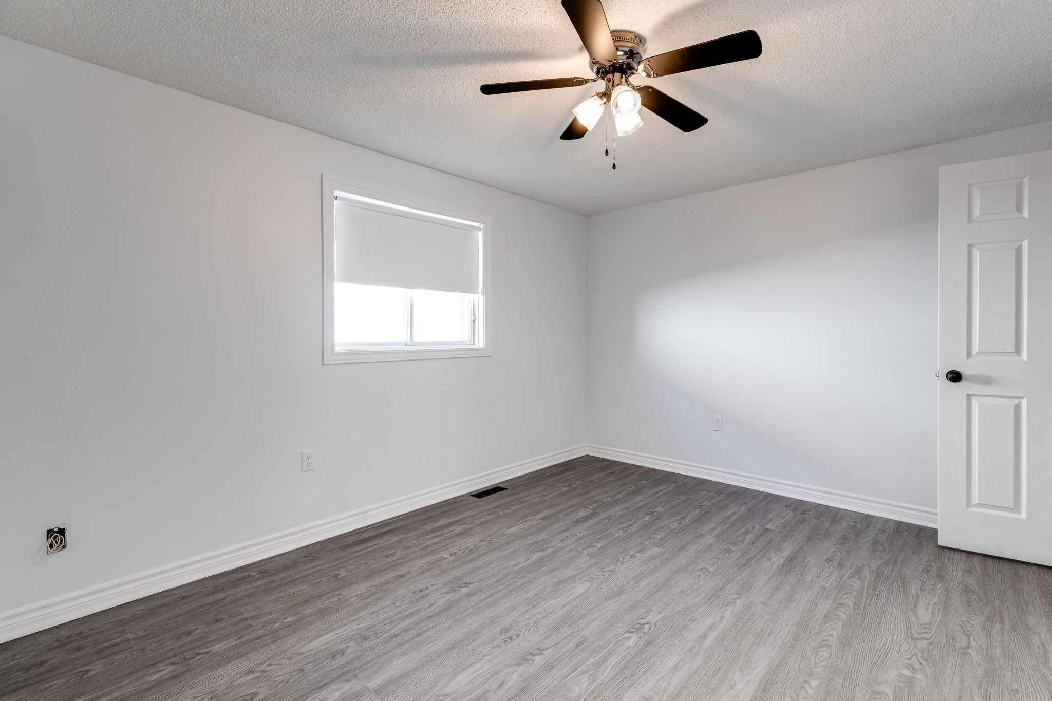 Barrie property showcase — delivered property photograph 15
