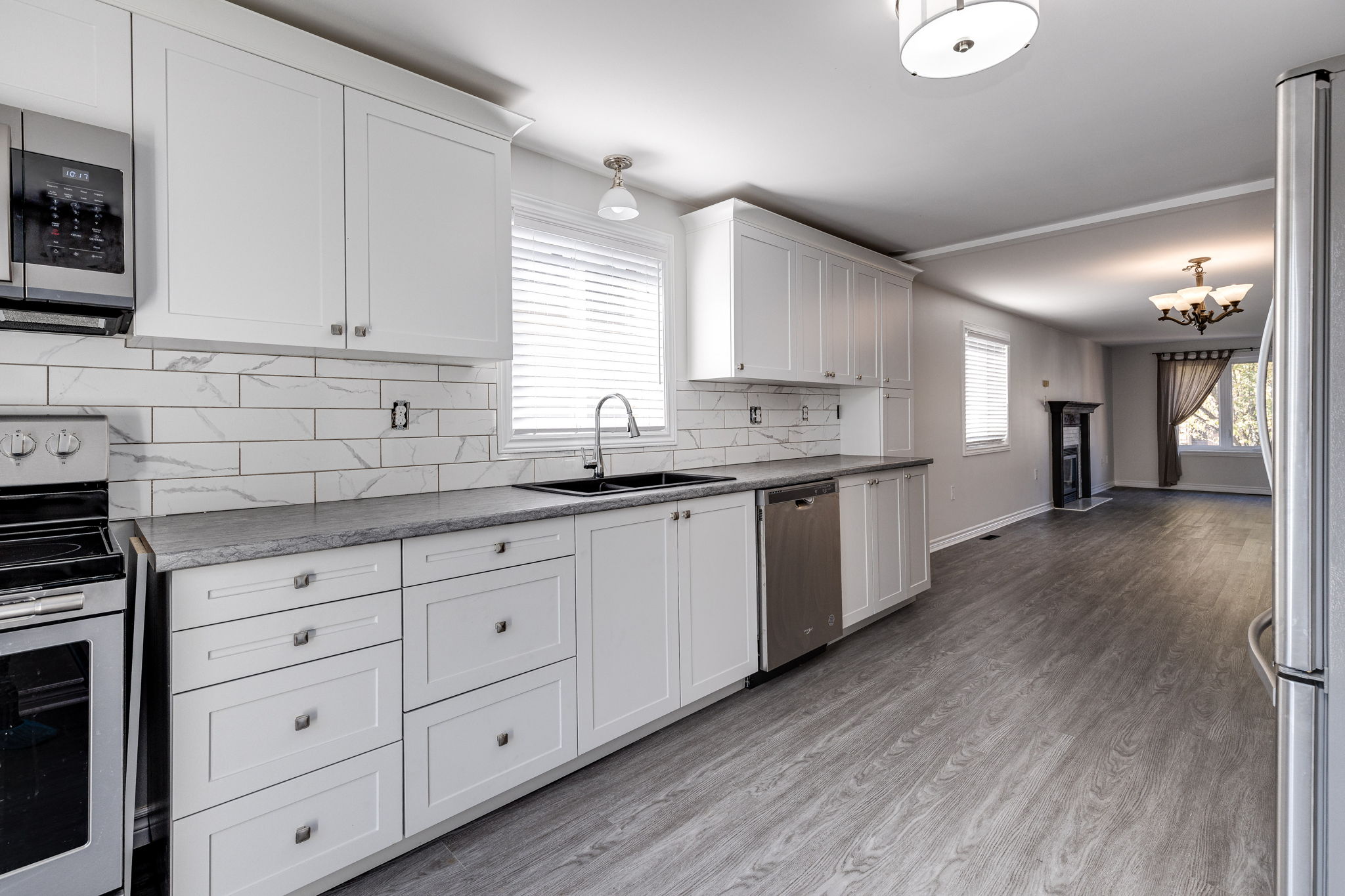 Barrie property showcase — delivered property photograph 11
