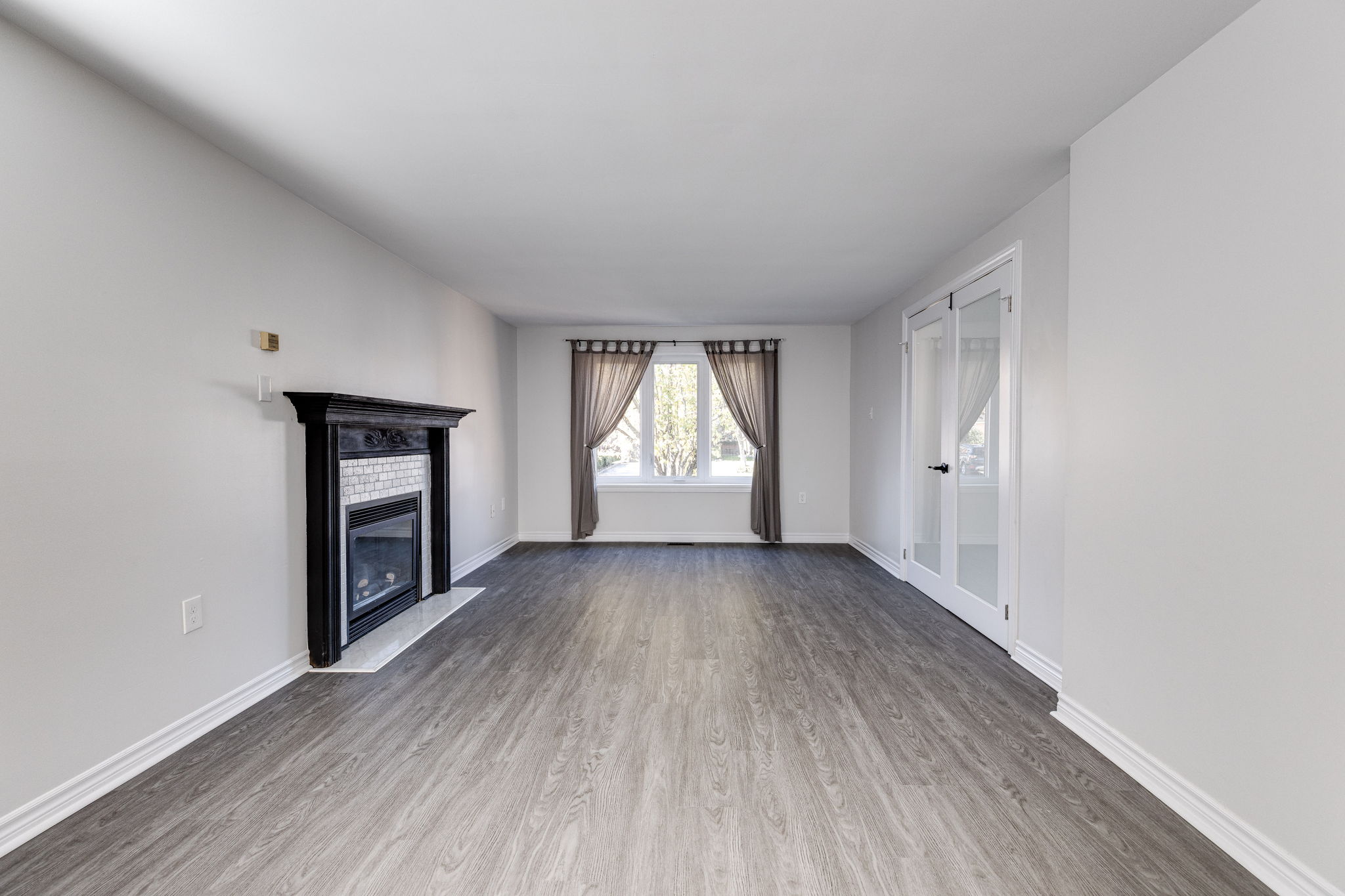 Barrie property showcase — delivered property photograph 8