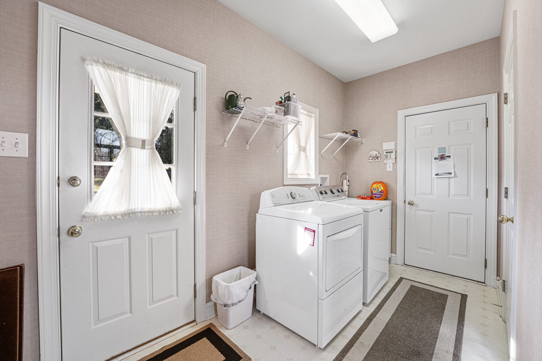 23 Great Woods Ln, Malvern, PA 19355, USA Photo 24