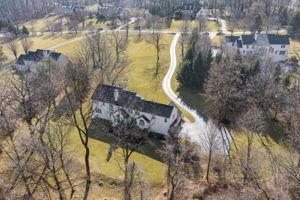 23 Great Woods Ln, Malvern, PA 19355, USA Photo 46