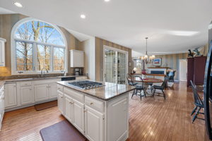 23 Great Woods Ln, Malvern, PA 19355, USA Photo 20