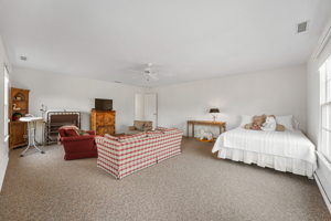 23 Great Woods Ln, Malvern, PA 19355, USA Photo 36