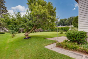  23 Harts Hill Parkway, Whitesboro, NY 13492, US Photo 10