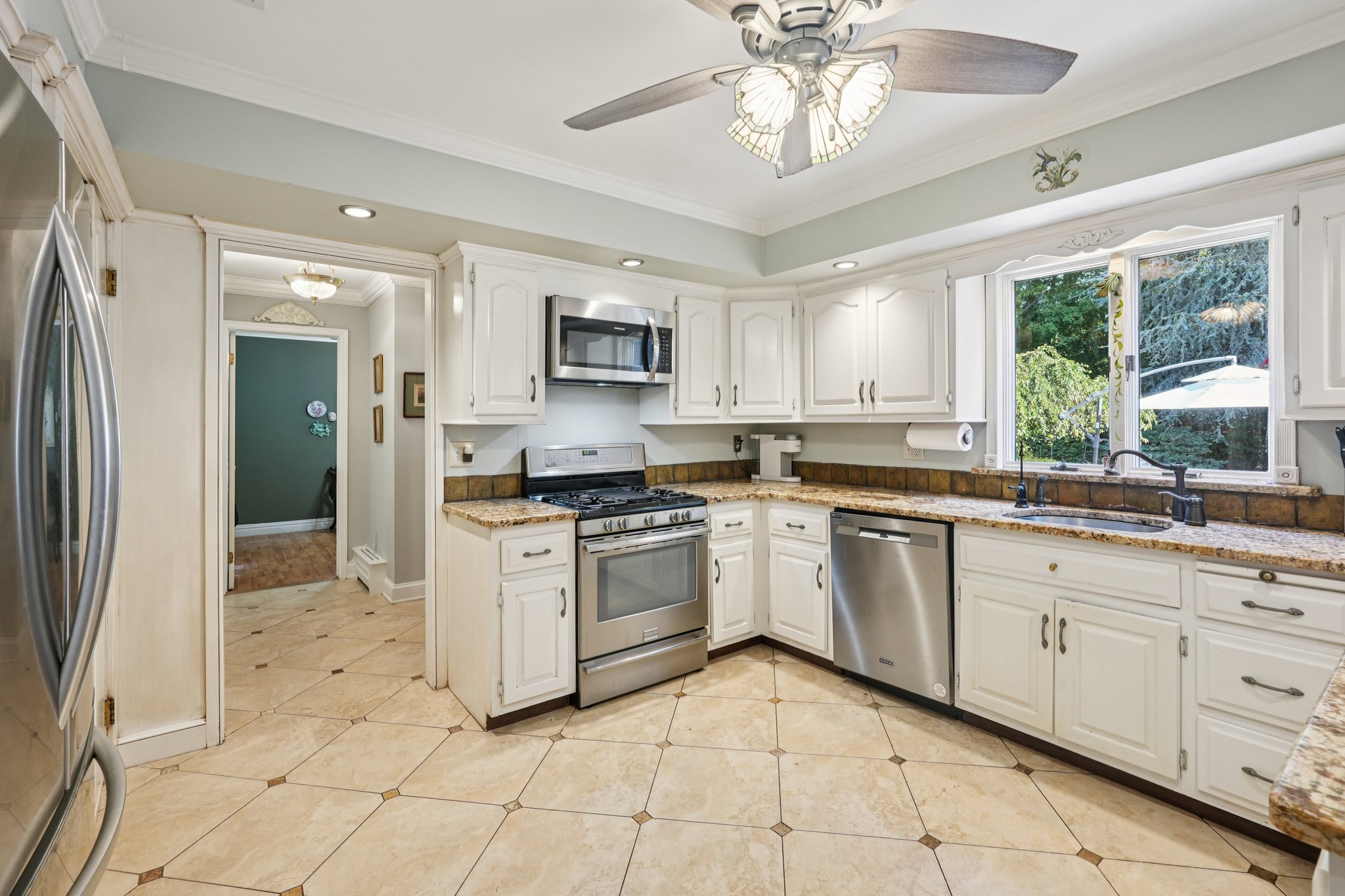 Herlihy Dr-S0509-016.jpg