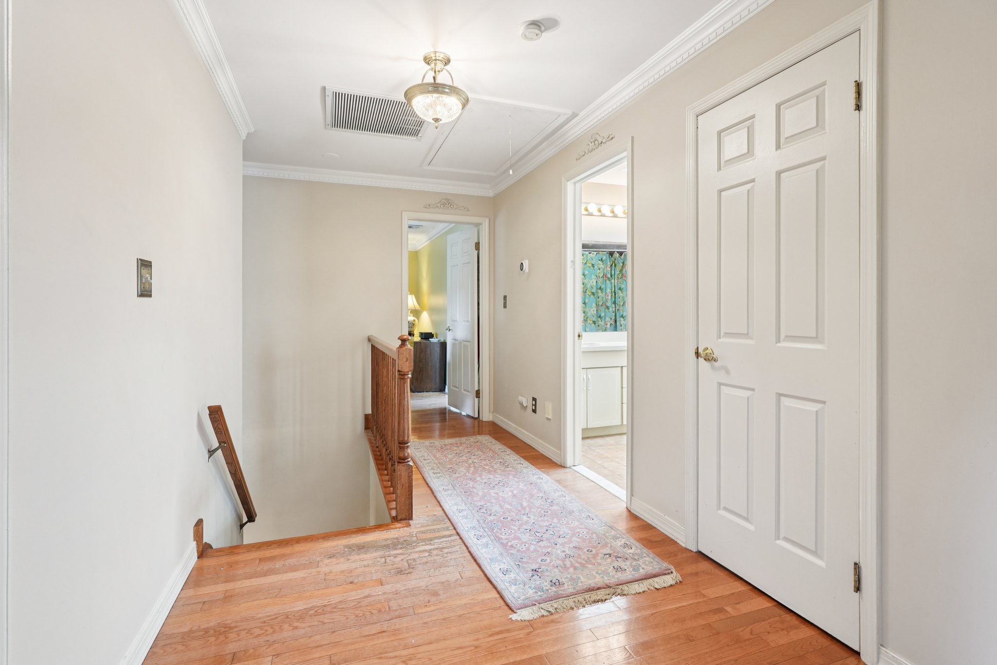 Herlihy Dr-S0509-038.jpg