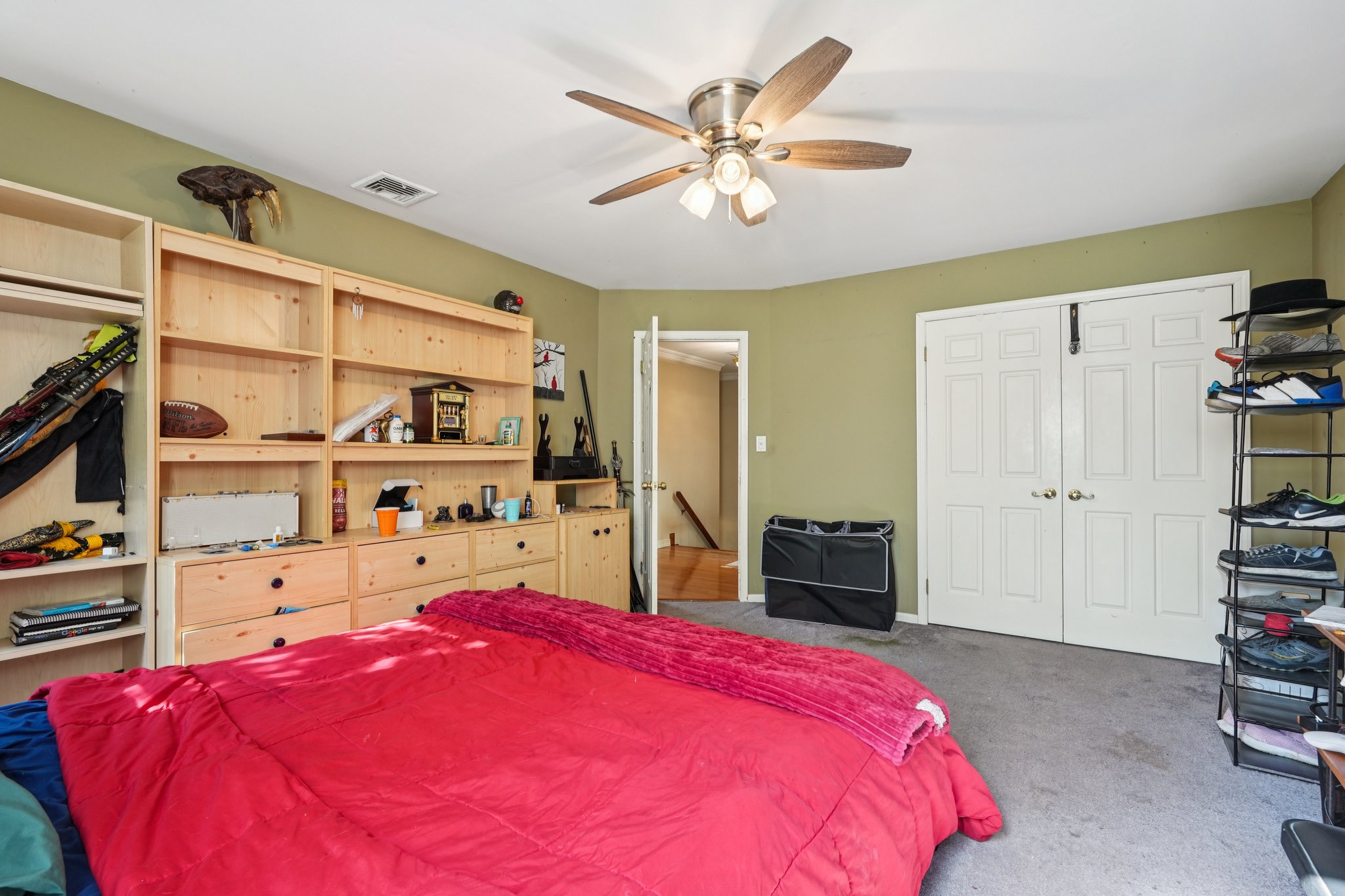 Herlihy Dr-S0509-049.jpg