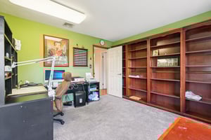 Herlihy Dr-S0509-034.jpg