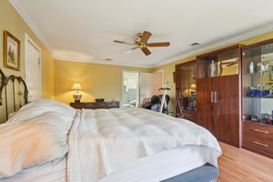 Herlihy Dr-S0509-043.jpg