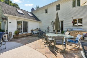 Herlihy Dr-S0509-058.jpg