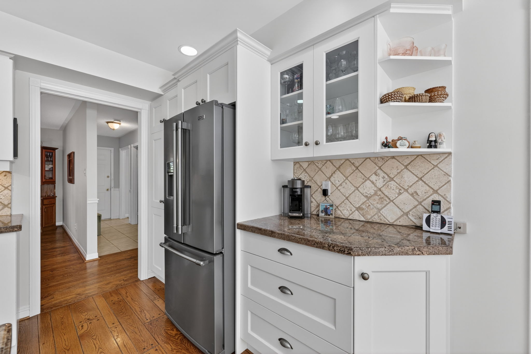  Photo 39