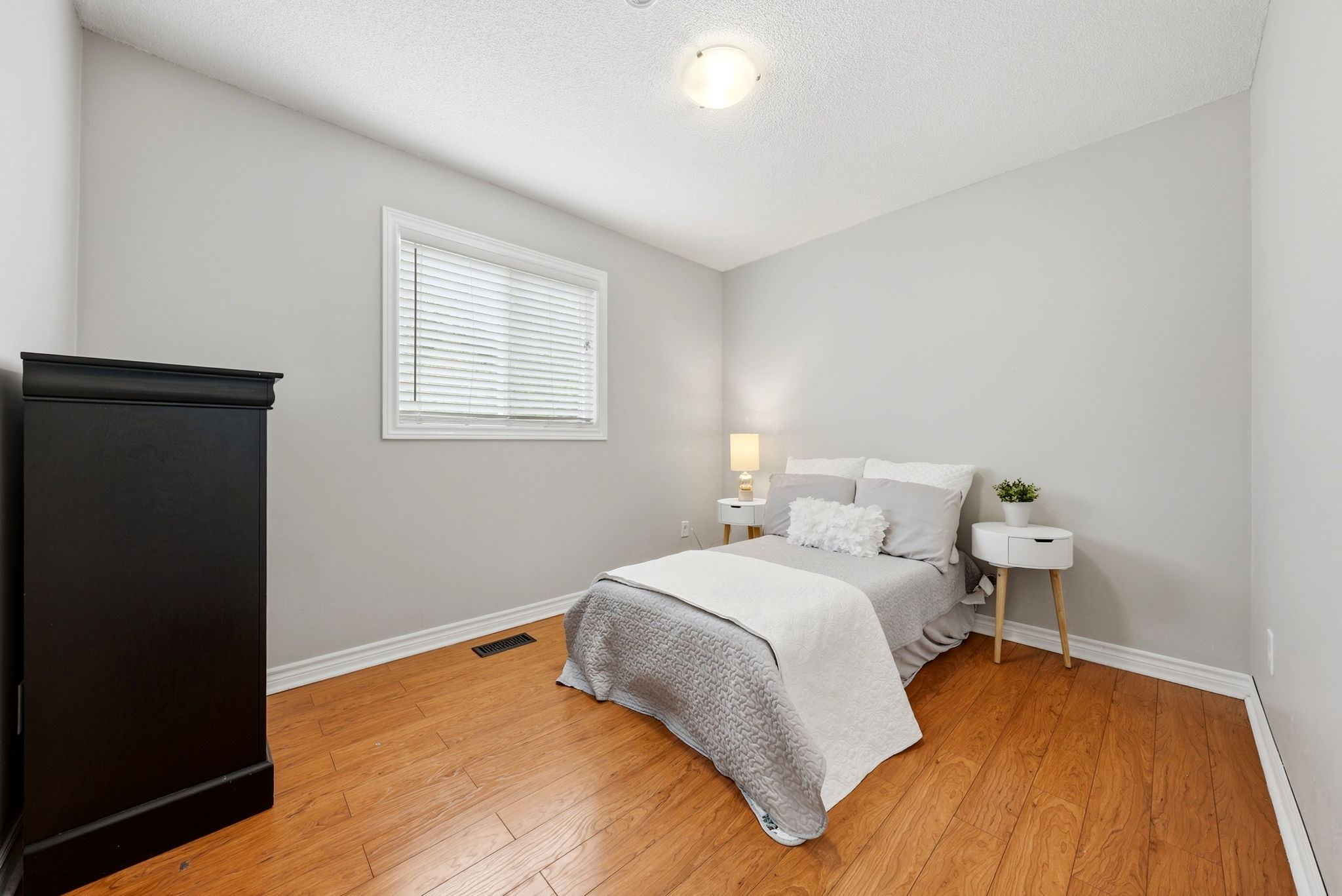  Photo 39