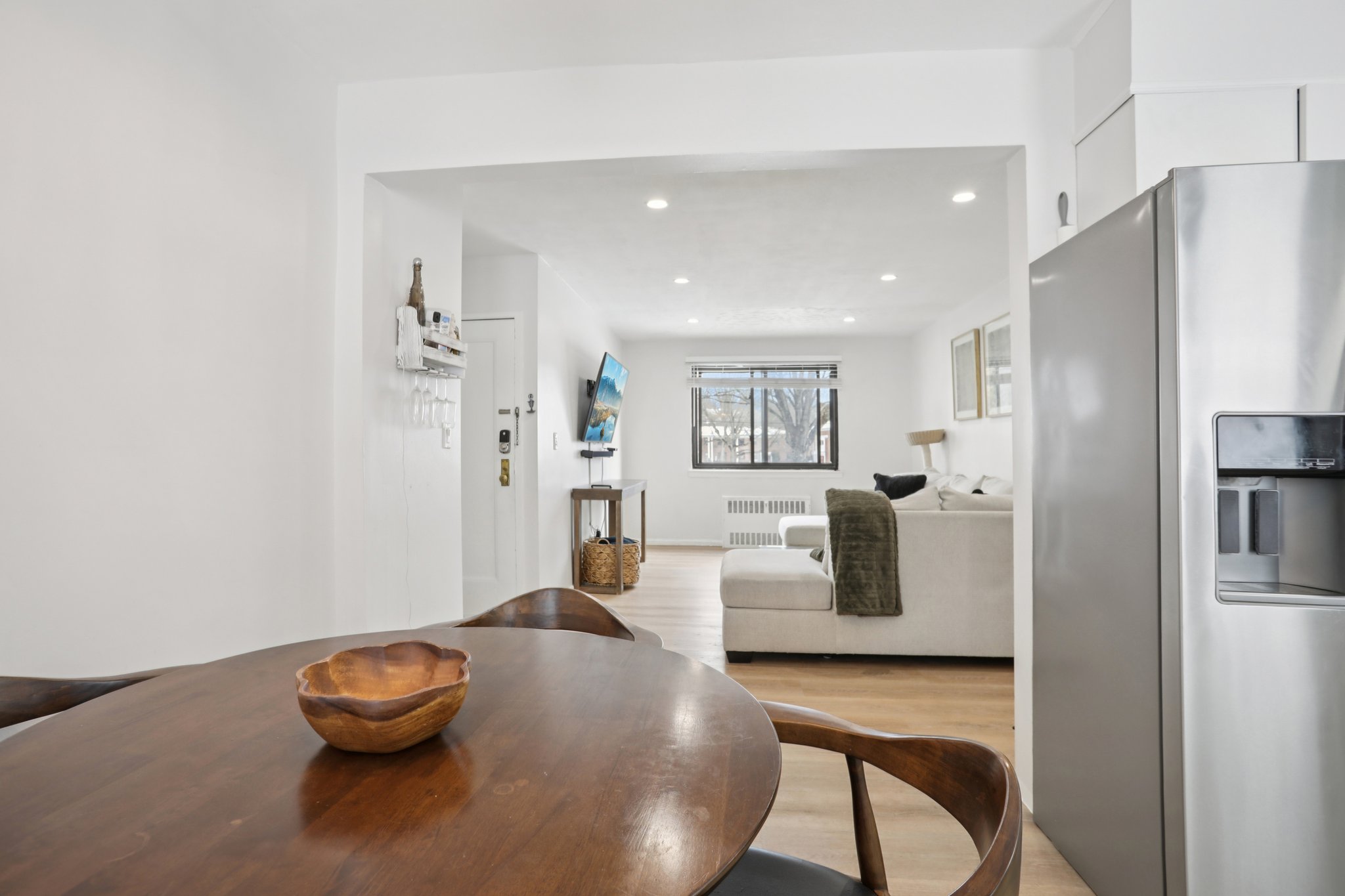 23 Lawrence Dr A-S0702-016.jpg