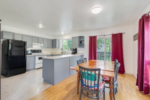 23 Leeson St N, Grand Valley, ON L0N 1G0, Canada Photo 9
