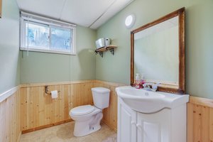 23 Leeson St N, Grand Valley, ON L0N 1G0, Canada Photo 29