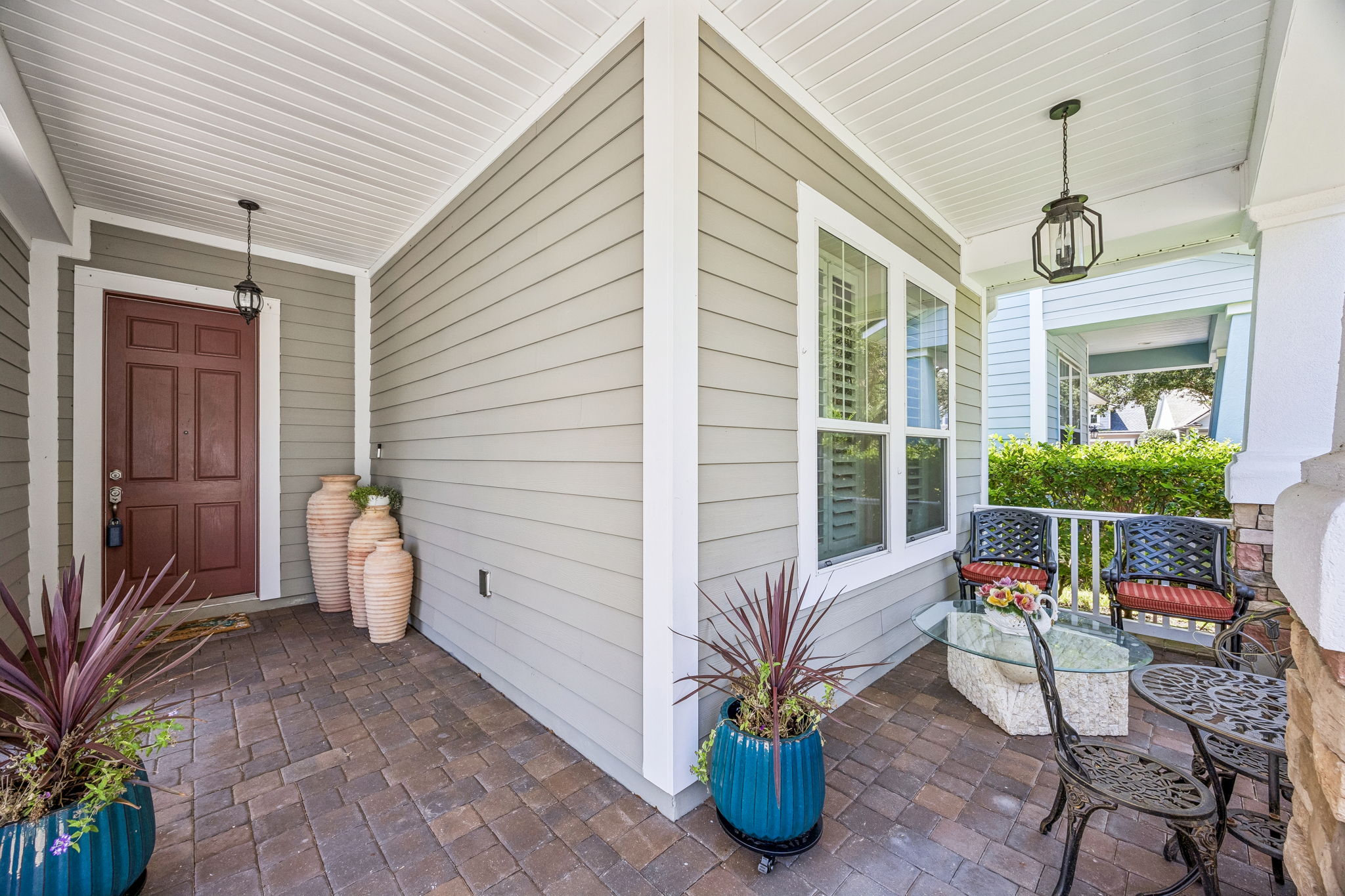 Front Entry Detail