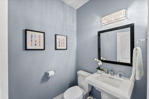 Photo 31