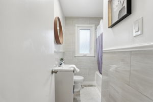  Photo 36