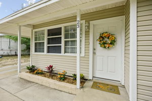 Front Entry Detail