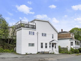 23 New Ocean St 1 Swampscott MA 25