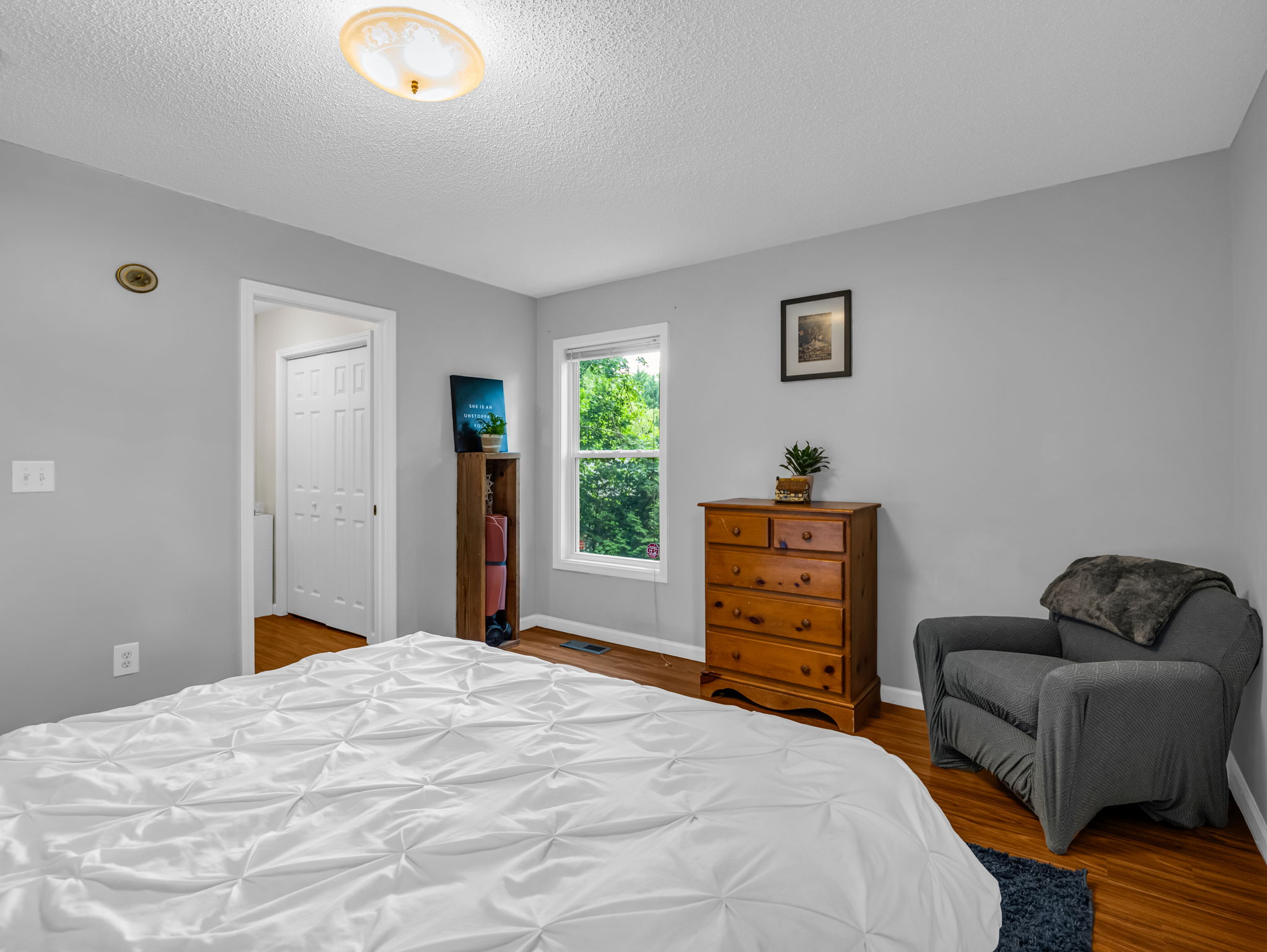  Photo 63