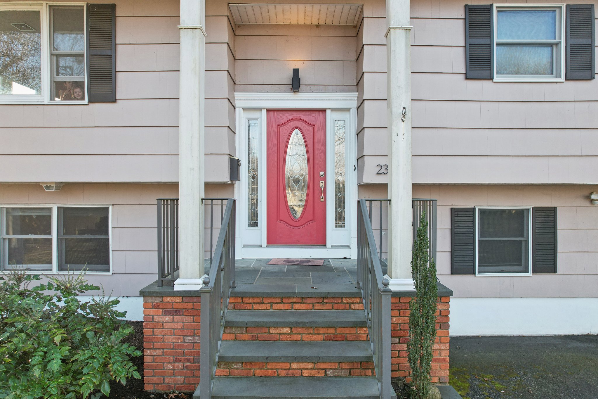 Personette Ave-004.jpg