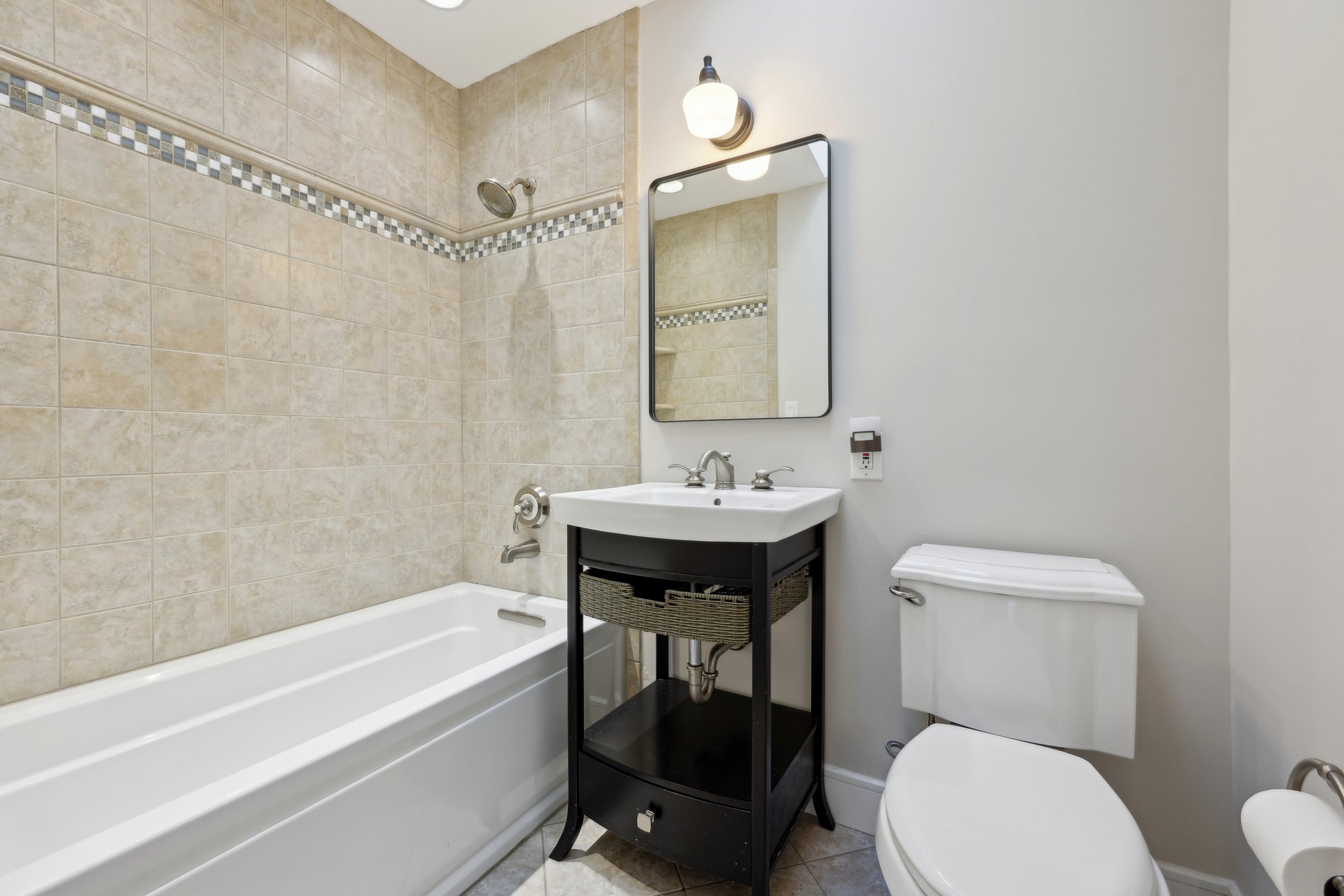Personette Ave-022.jpg