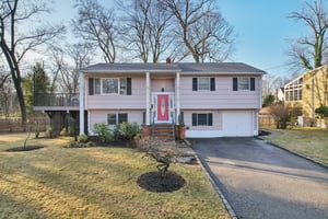 Personette Ave-001.jpg