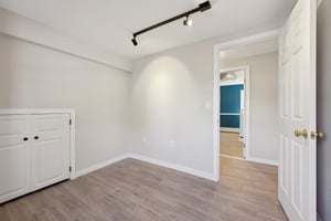 Personette Ave-026.jpg