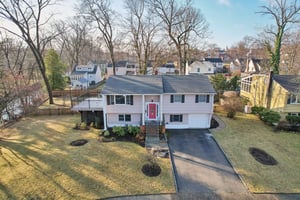 Personette Ave-036.jpg