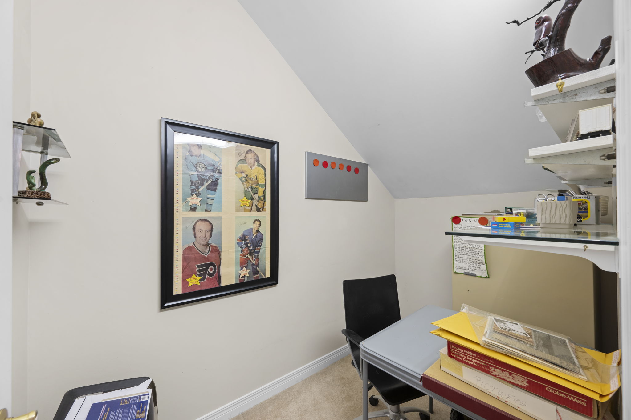  Photo 42