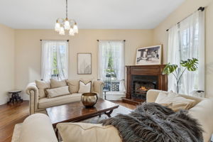With 10-foot ceilings and a seamless flow from living to dining...