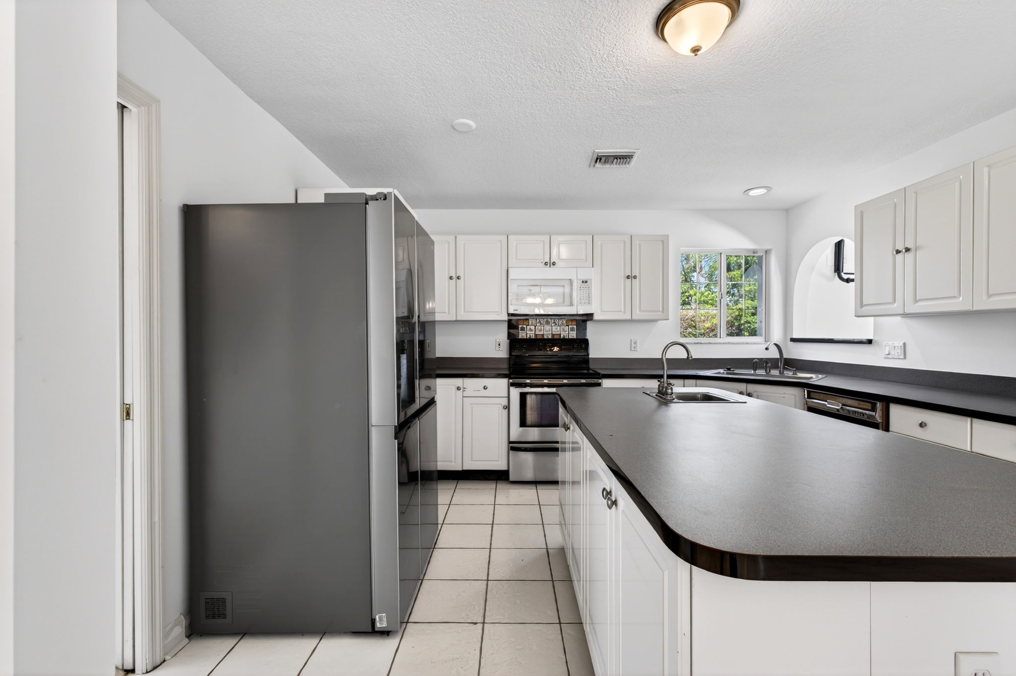  Photo 35