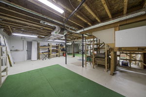  Photo 36