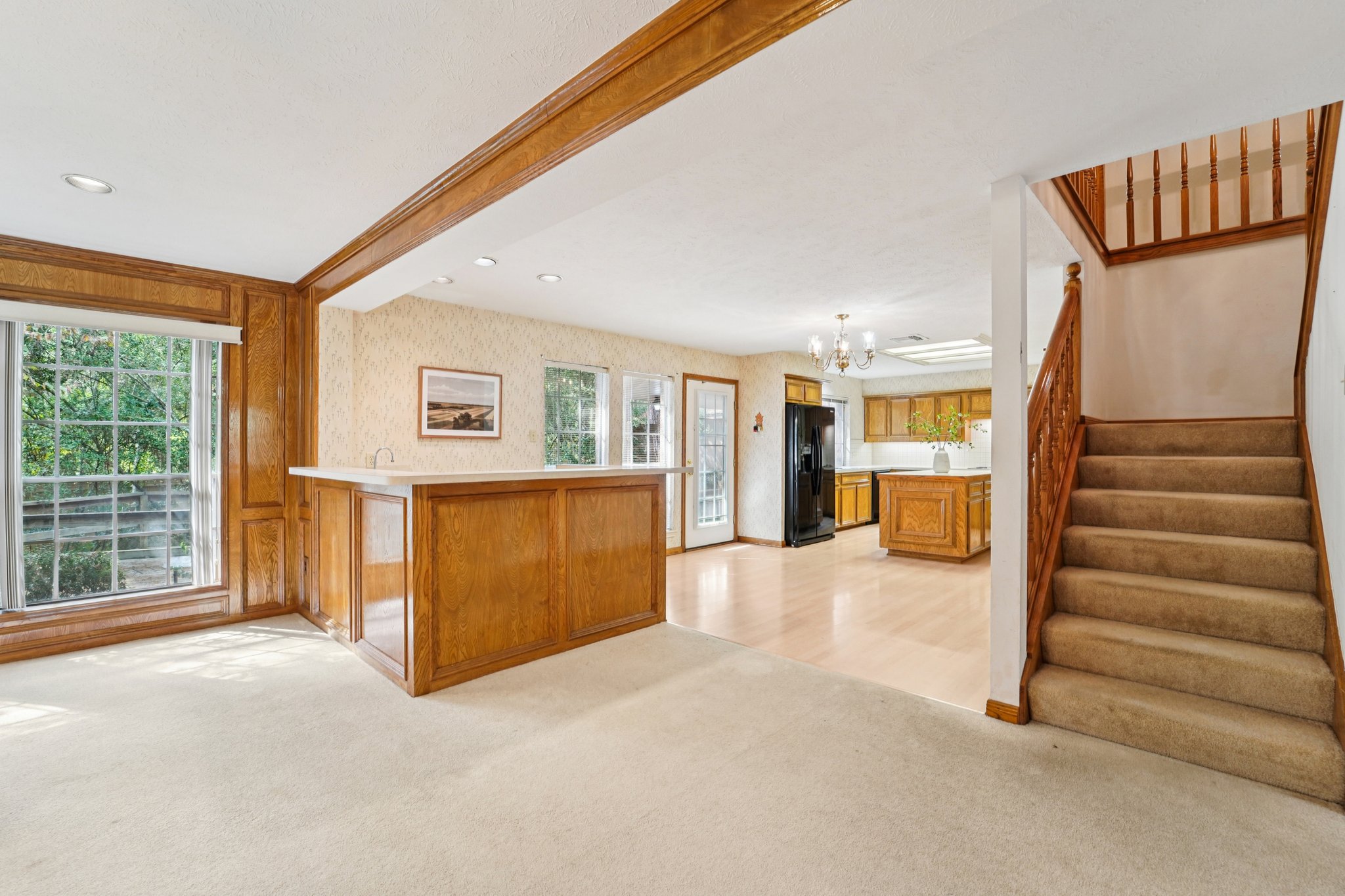 Twin Springs Pl-S2410-009.jpg