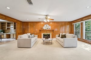 Twin Springs Pl-S2410-008.jpg