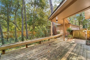 Twin Springs Pl-S2410-042.jpg