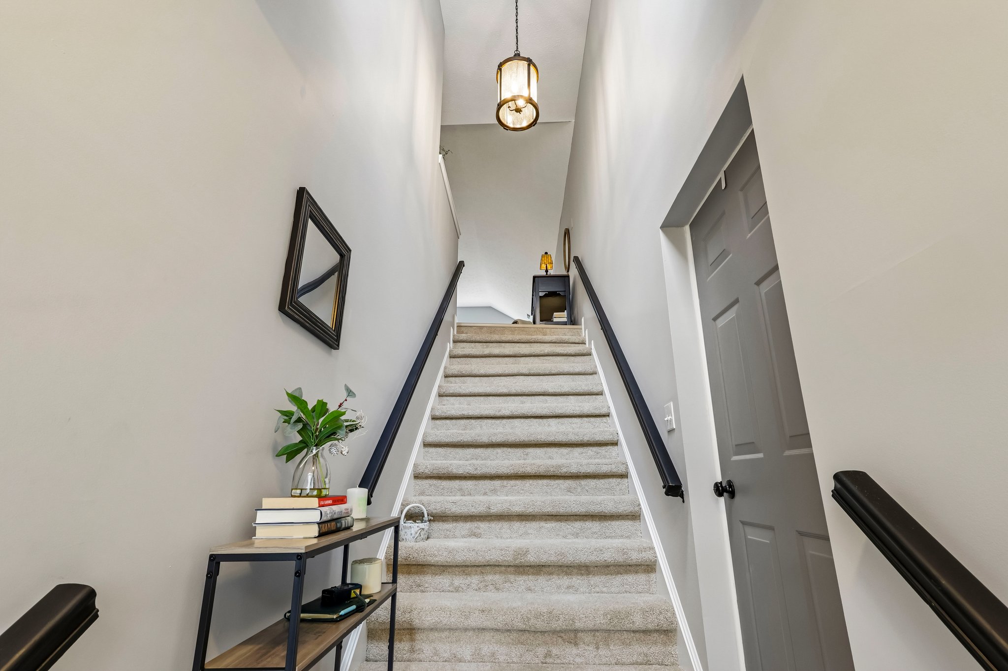 Vista Cir-S0608-007.jpg