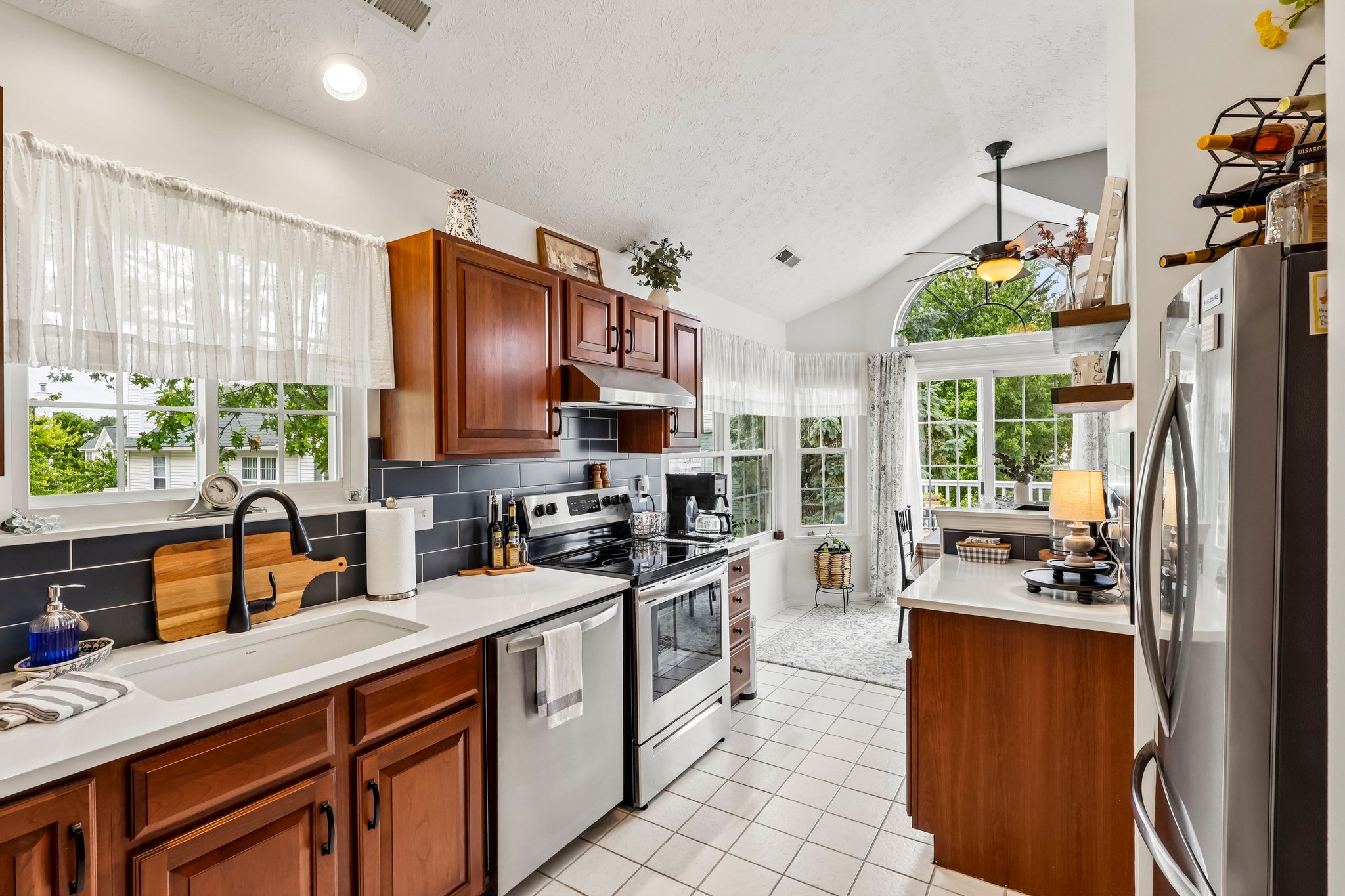Vista Cir-S0608-021.jpg