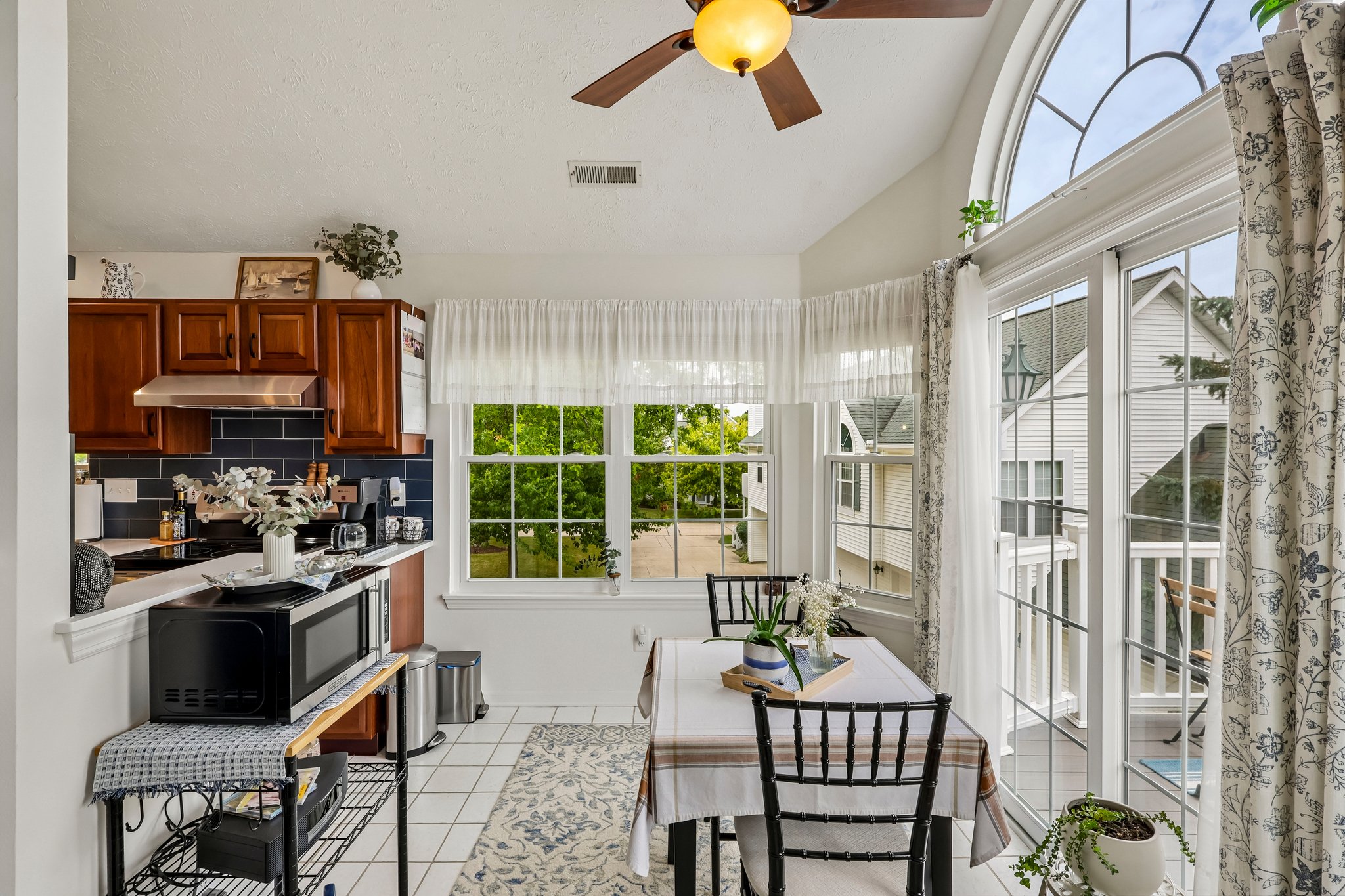 Vista Cir-S0608-023.jpg