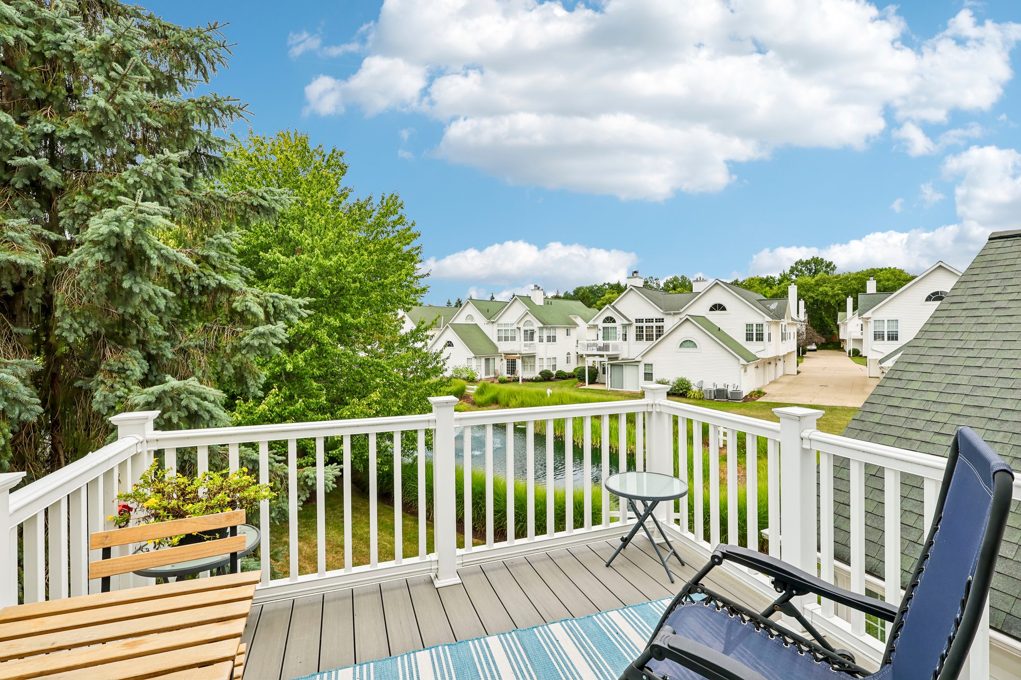 Vista Cir-S0608-037.jpg