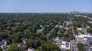  Photo 44